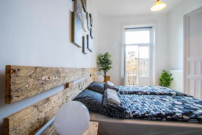3 room apartment in the beautiful street